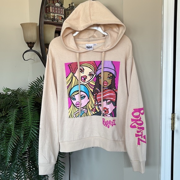 Brand New Bratz Hoodie Pullover Sweatshirt Cartoon Beige w/ Colorful Graphic Y2K - Picture 1 of 14